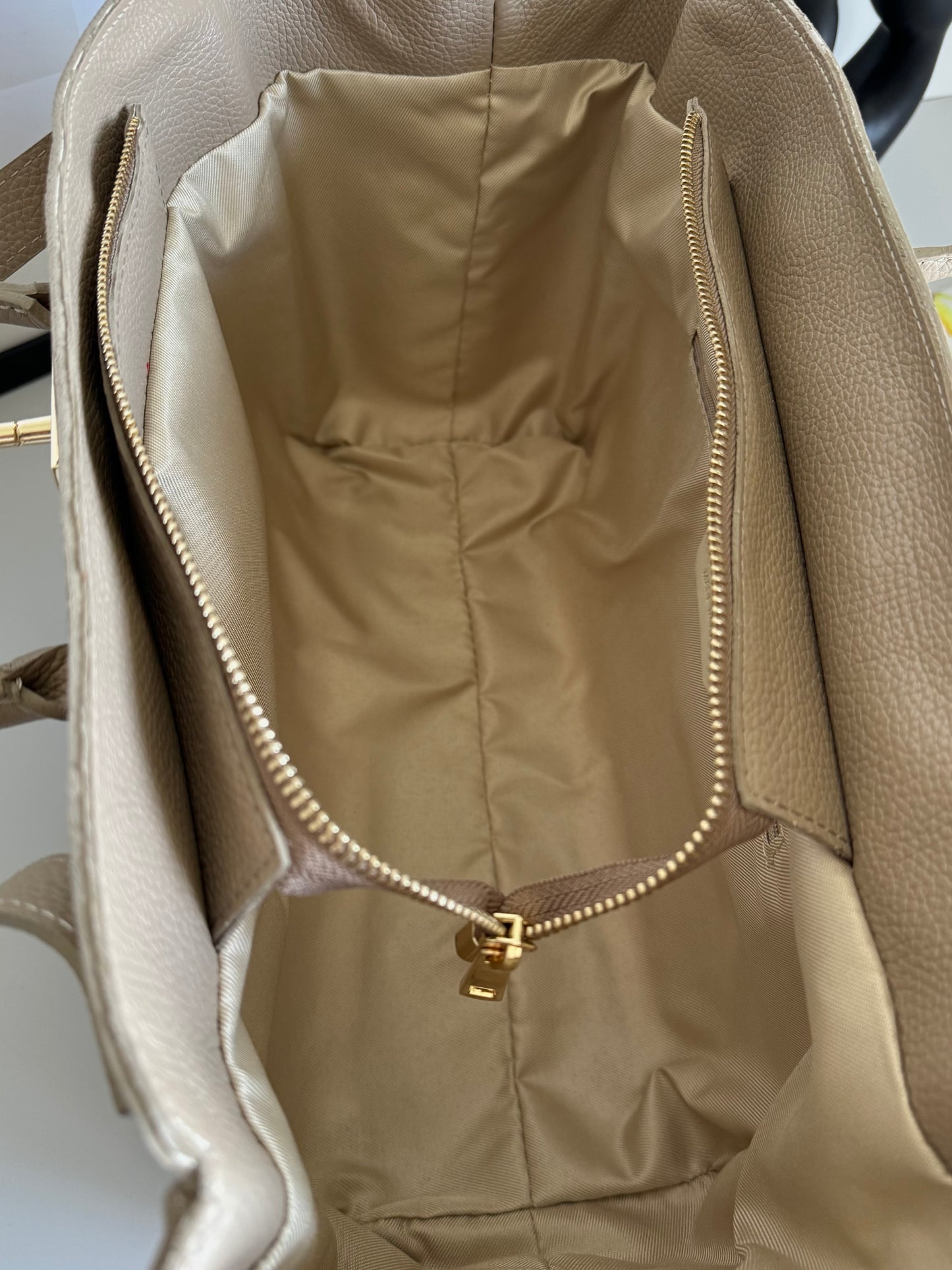 Natural leather shopper bag for work or everyday use, Italy