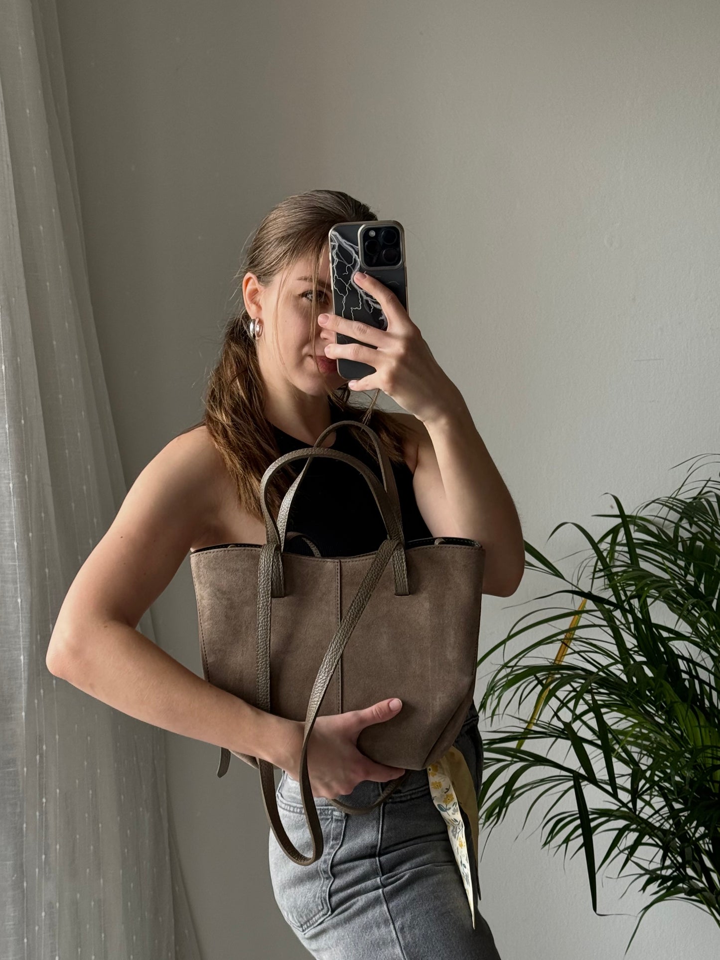 Stylowa torebka shopperka z naturalnego zamszu, Włochy