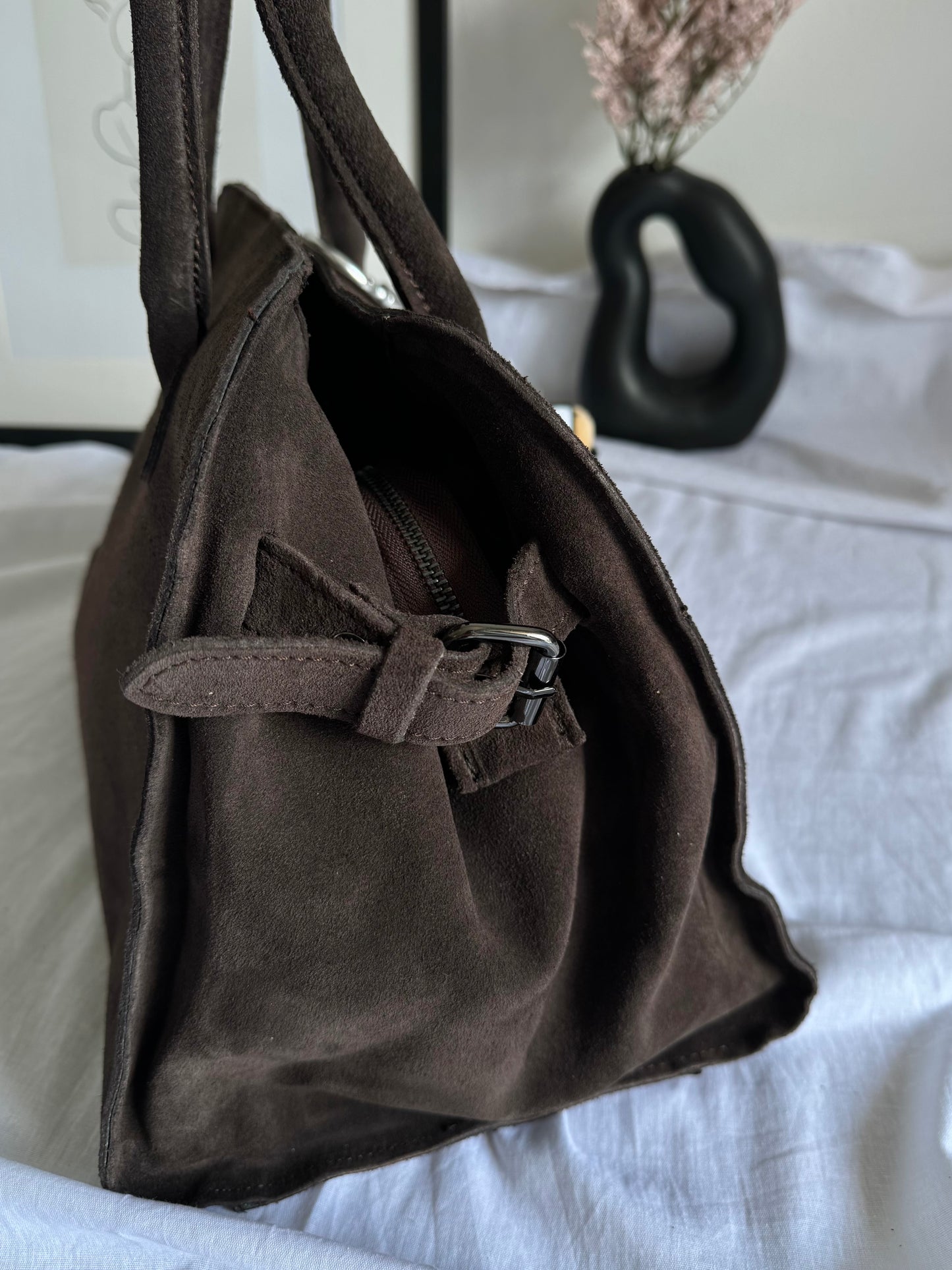 Zamszowa torebka shopper w czekoladowym kolorze, Włochy