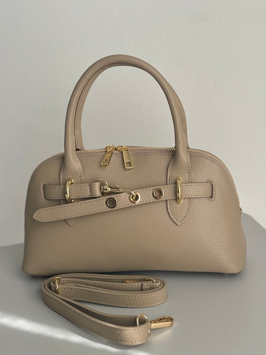 Elegancka torebka kuferkowa w kremowym kolorze z naturalnej skóry, Włochy