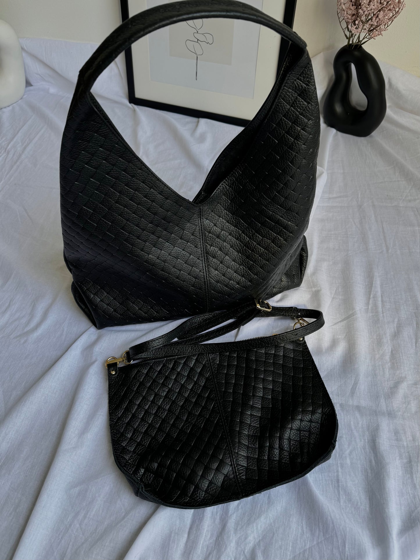Shopper z plecionej skóry naturalnej z kosmetyczką – Made in Italy