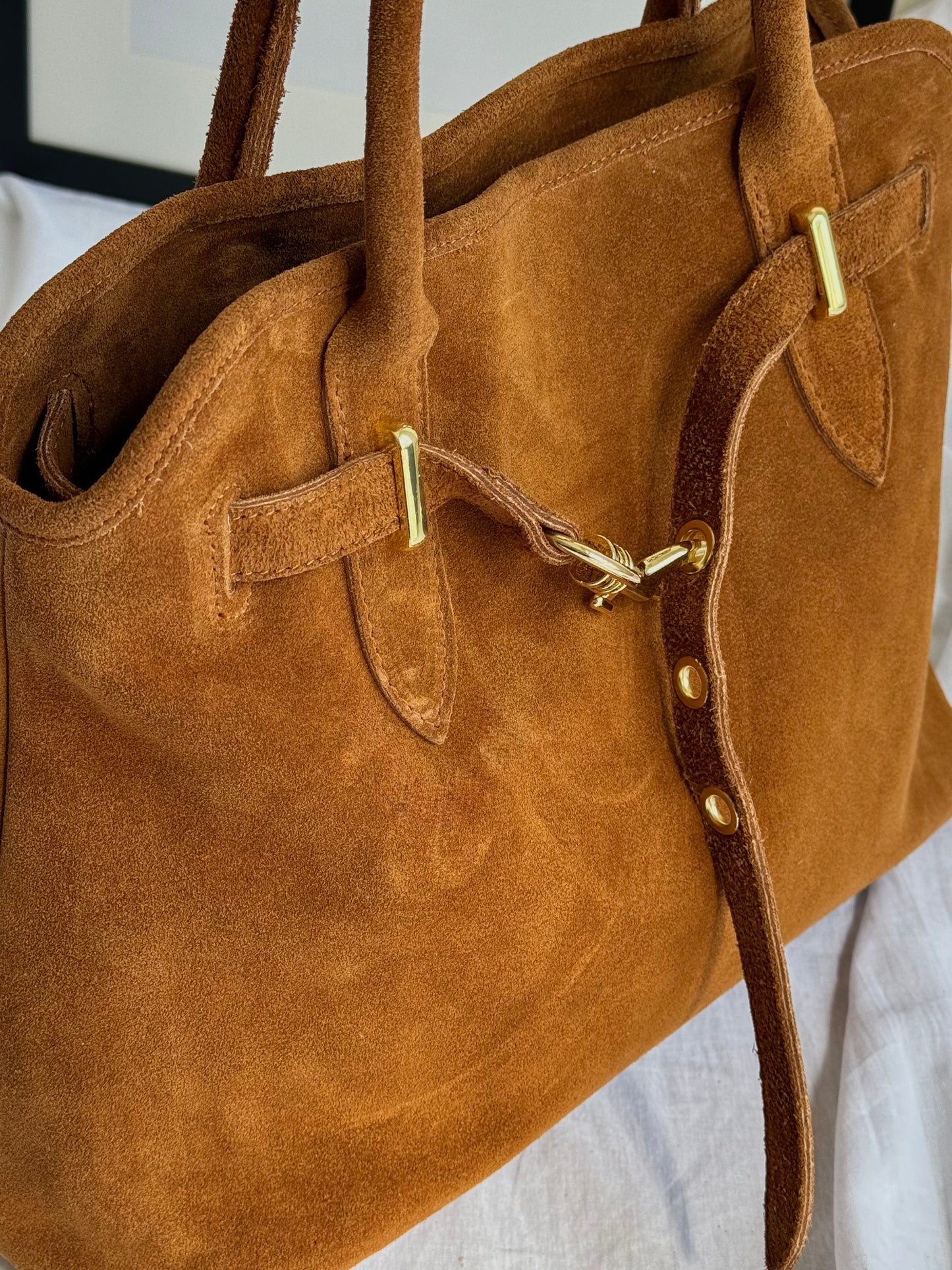 Torebka shopper zamszowa do ręki lub na ramię wykonana we Włoszech