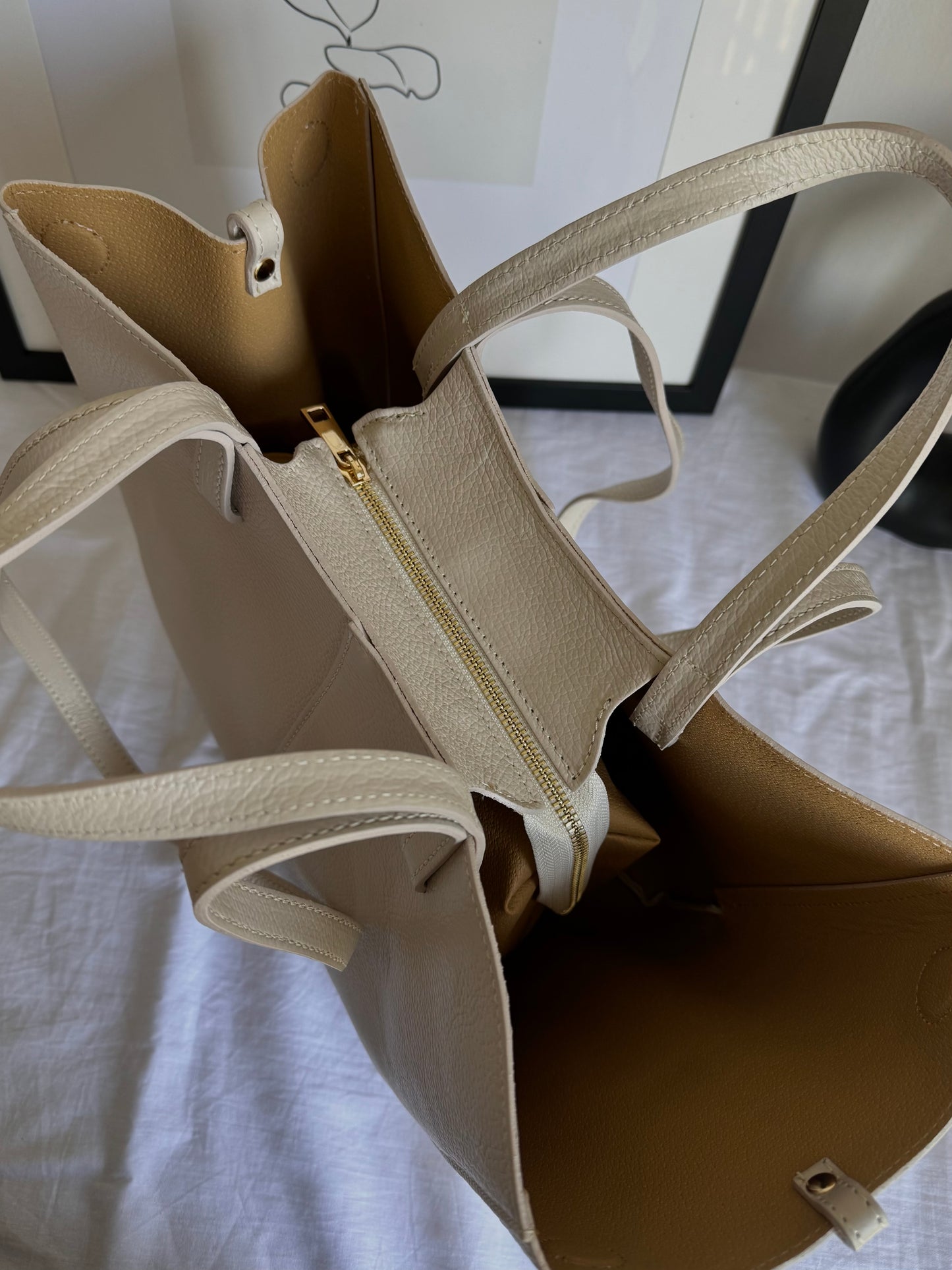 Torebka shopperka z kosmetyczką w beżowym kolorze, Włochy