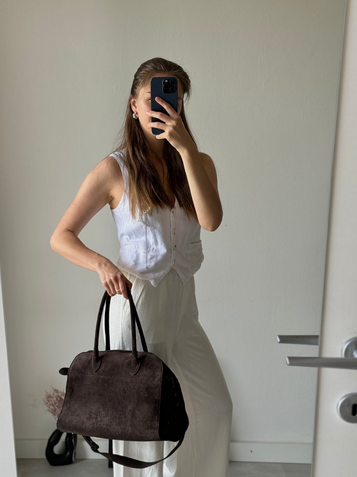 Zamszowa torebka shopper w czekoladowym kolorze, Włochy