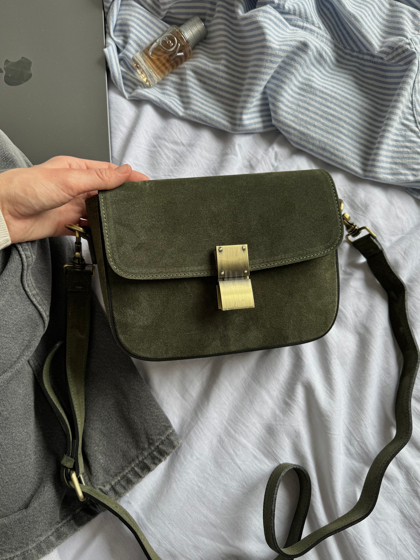 Torebka Crossbody na ramię z naturalnej skóry zamszowej, Włochy
