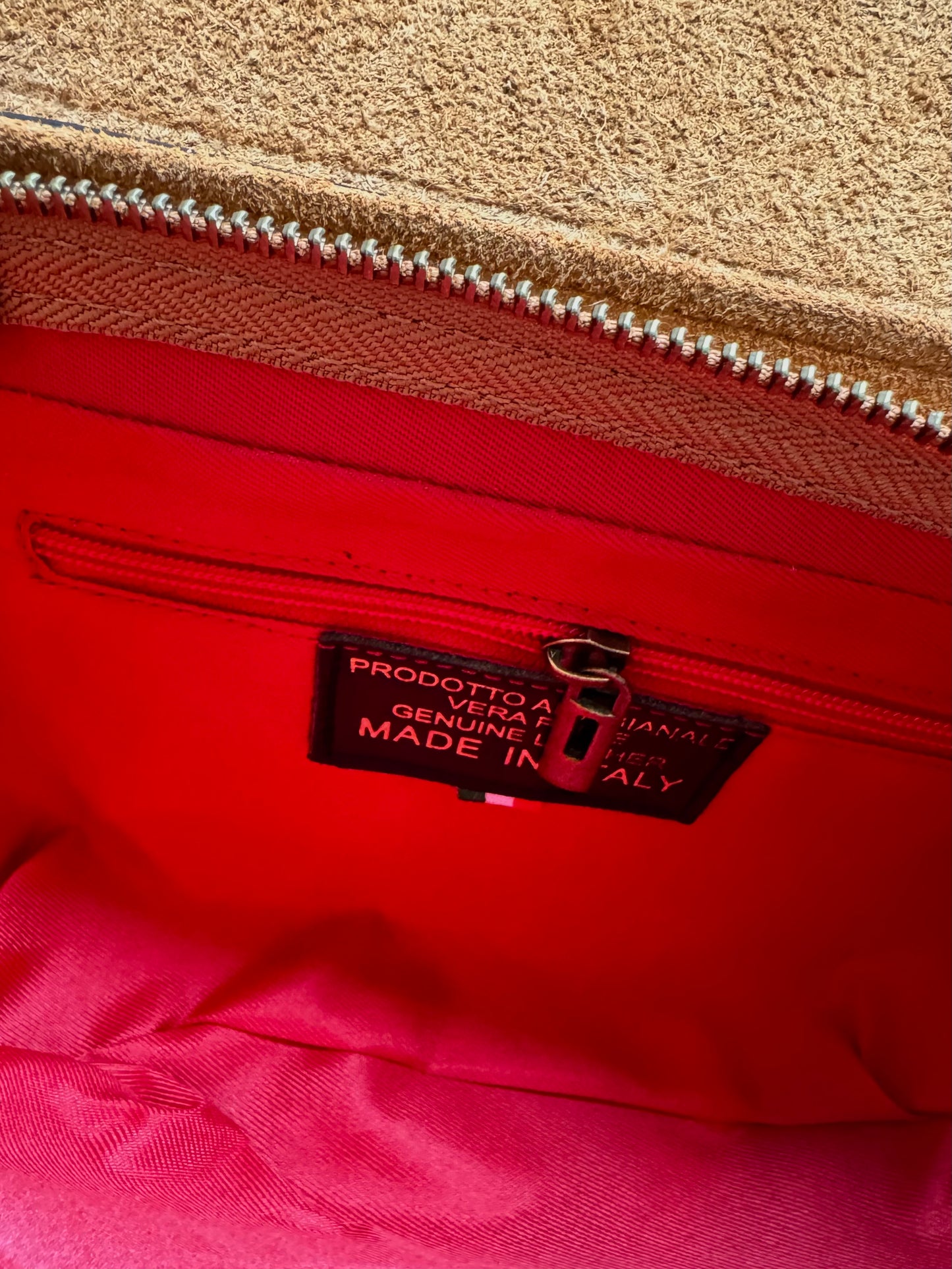 Torebka Crossbody na ramię z naturalnej skóry zamszowej, Włochy
