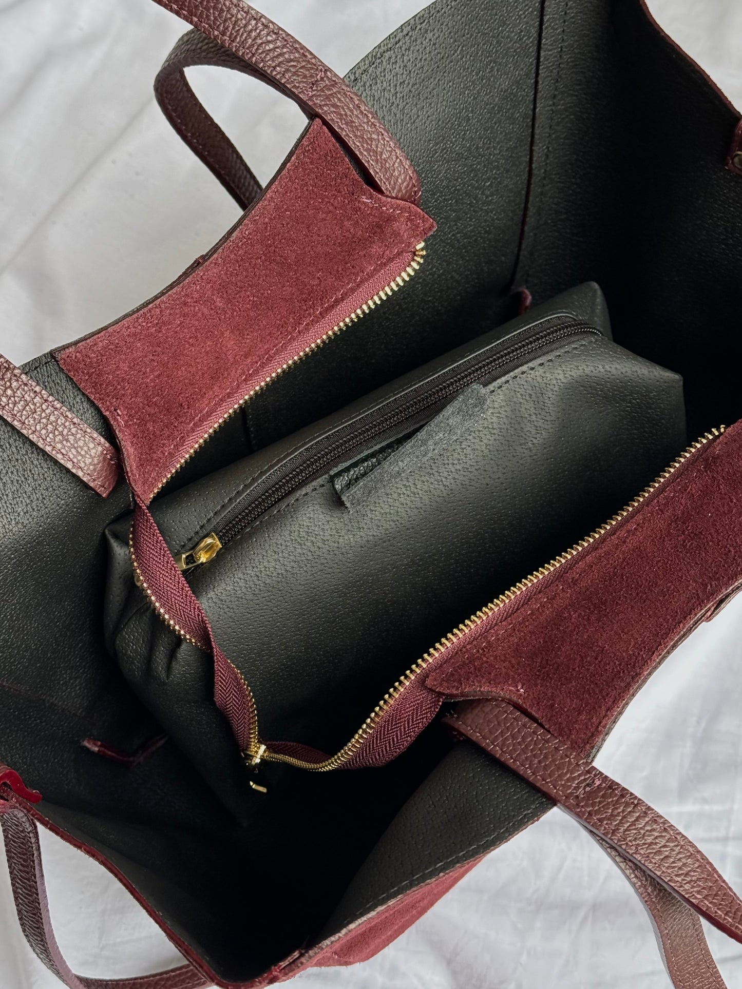 Stylowa torebka shopper w kolorze bordo dla twojej stylizacji, Włochy