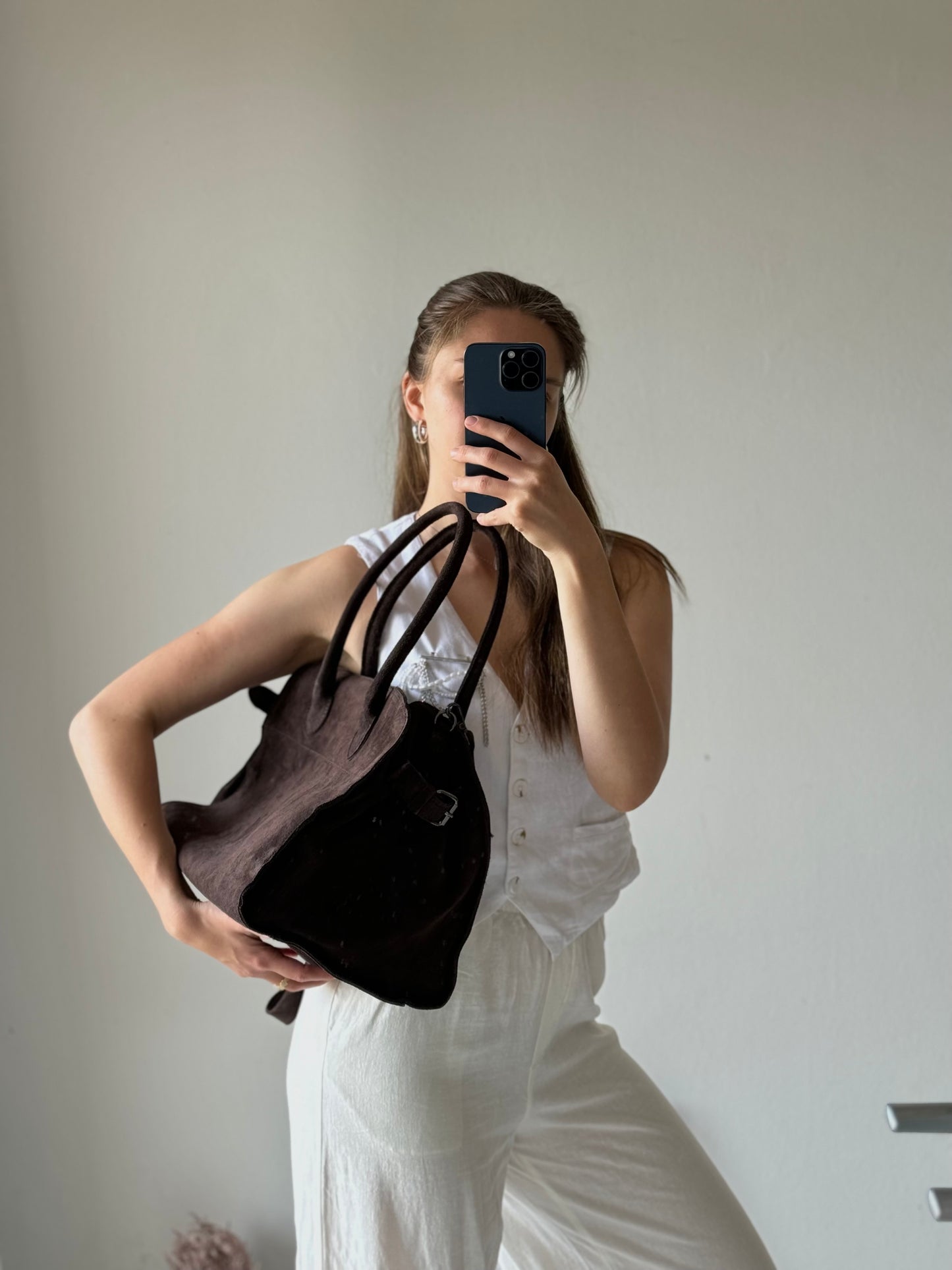 Zamszowa torebka shopper w czekoladowym kolorze, Włochy