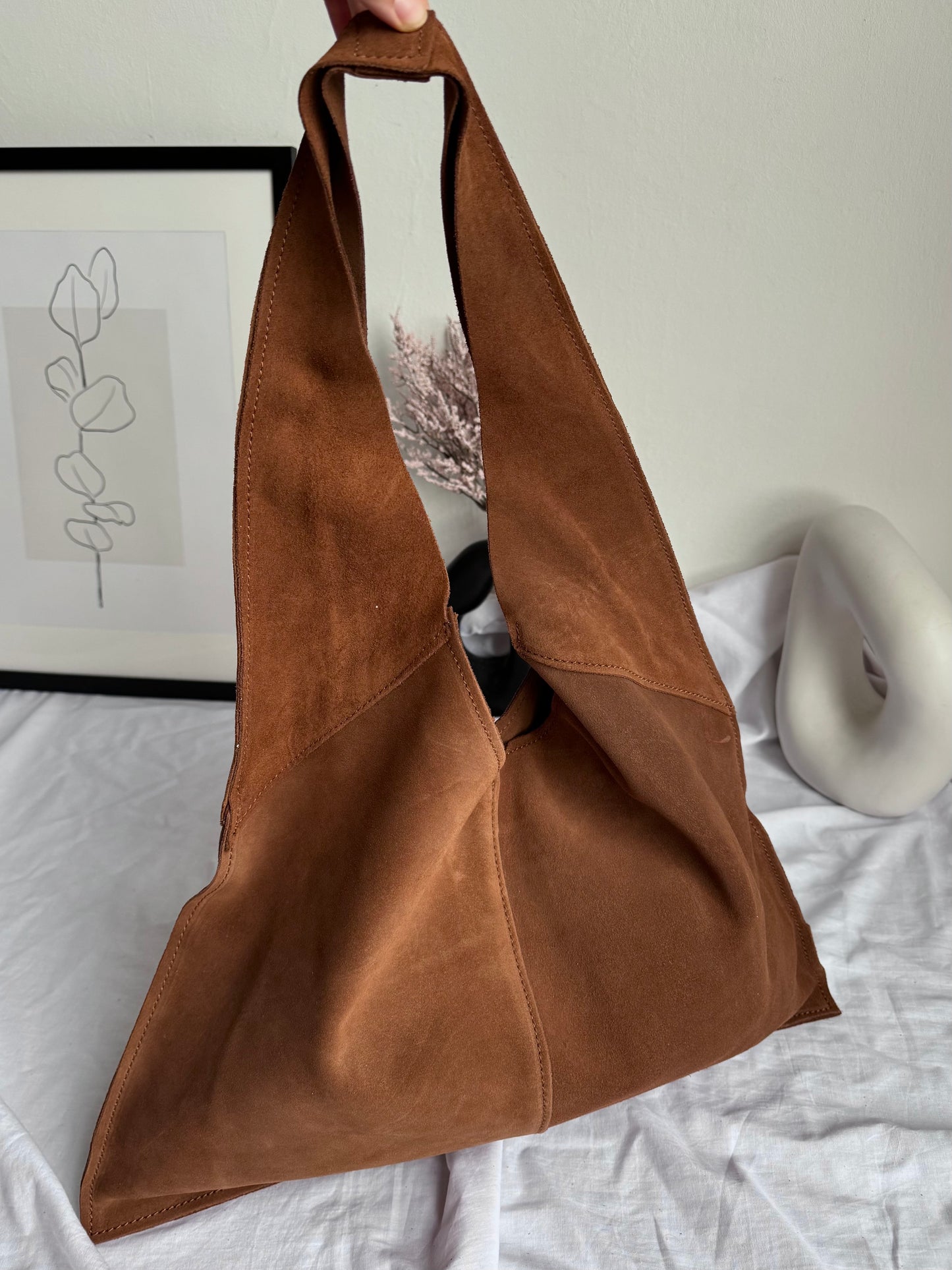 Torebka worek z naturalnego zamszu, made in Italy