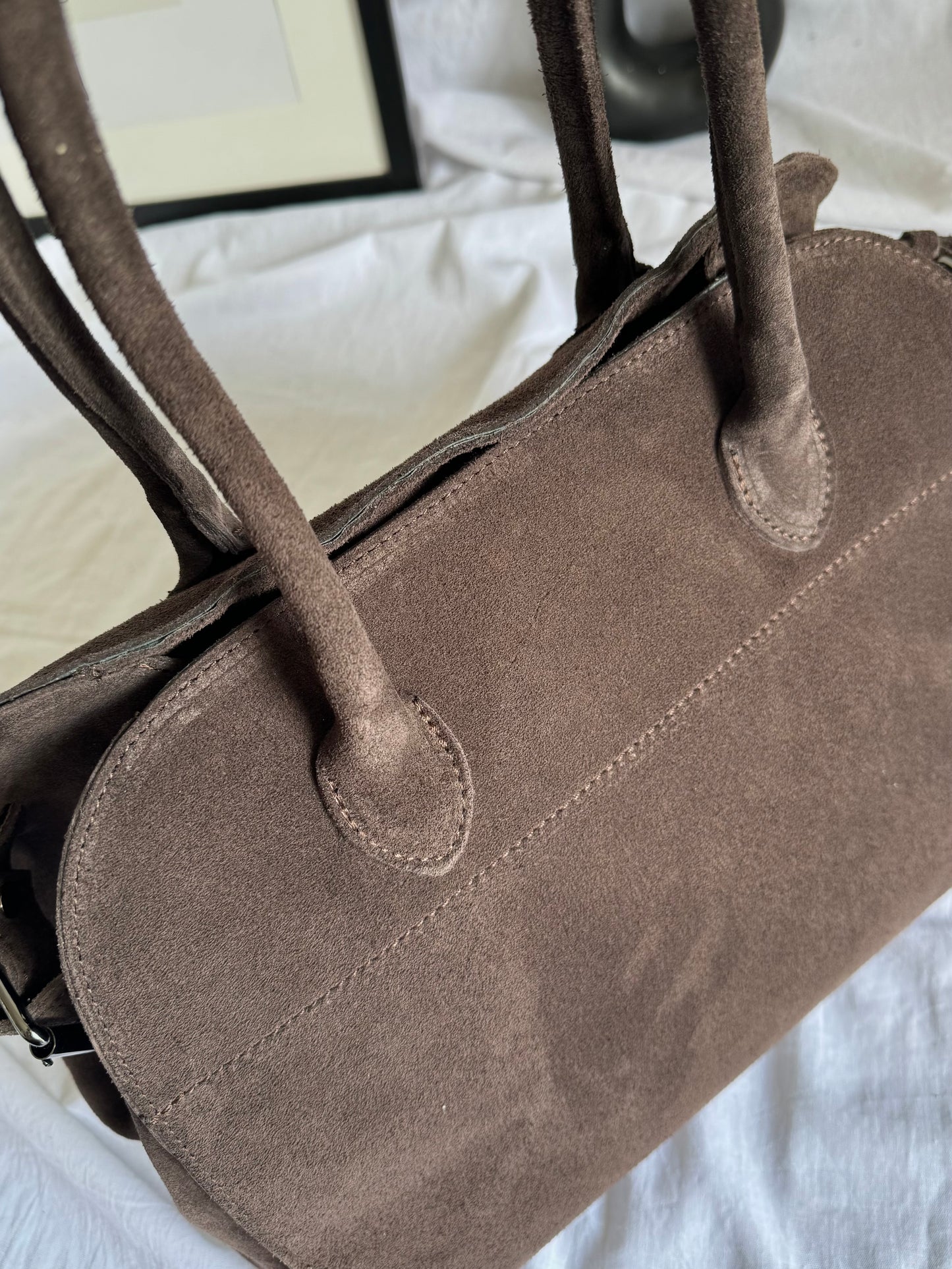 Zamszowa torebka shopper w czekoladowym kolorze, Włochy