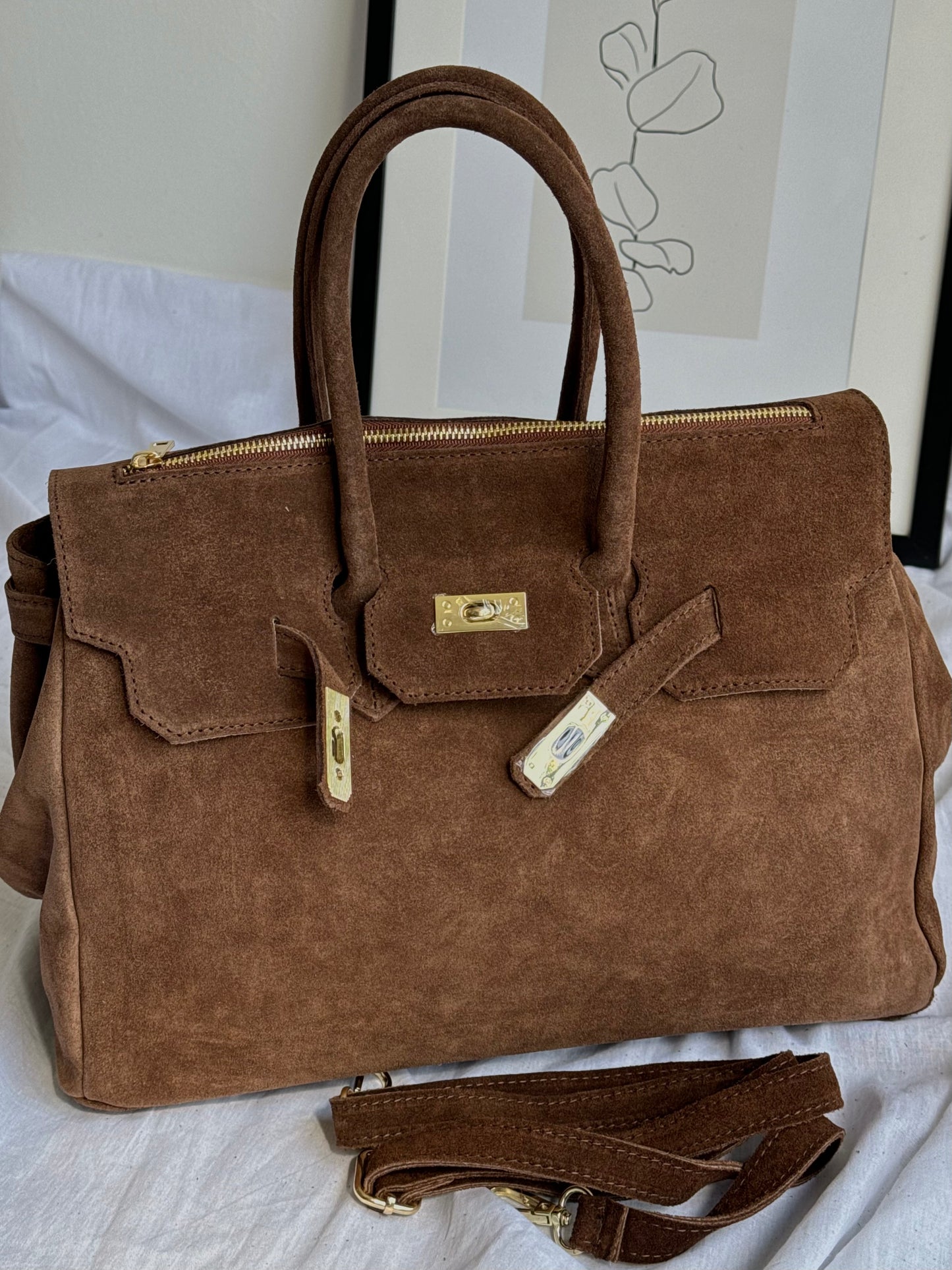 Elegancka torebka shopper z naturalnego zamszu do ręki, wyprodukowana we Włoszech