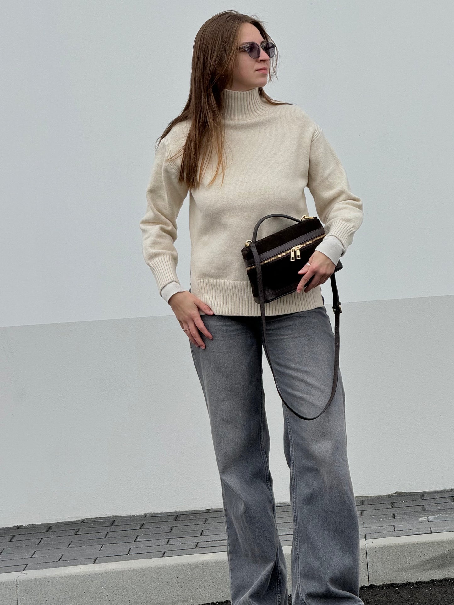 Mała torebeczka Crossbody do ręki lub na ramię z naturalnej skóry, Włochy