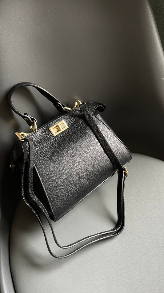 Torebka Crossbody czarna z naturalnej skóry, Włochy